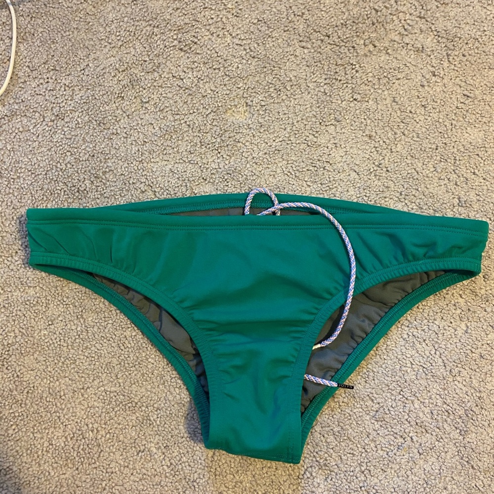 Jolyn Andy bottoms